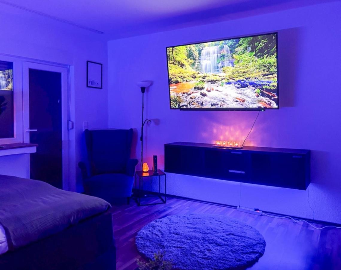 Relax Oasis With 65 Smarttv, Kitchen And Balcony Leilighet Duisburg Eksteriør bilde